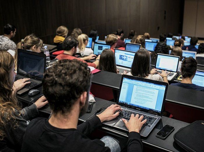 Cursos y capacitaciones